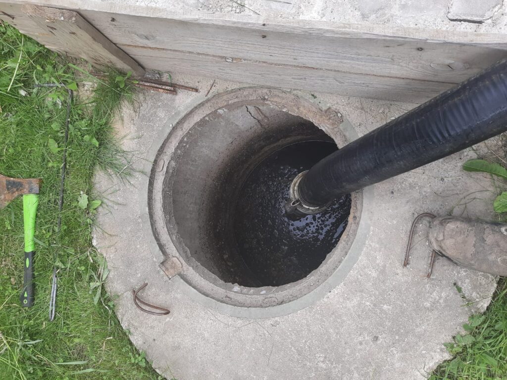 Преимущества промывки труб канализации
